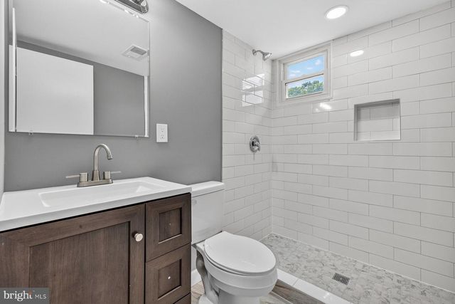 406 SILVER RUN RD, Edgewater, MD 21037
