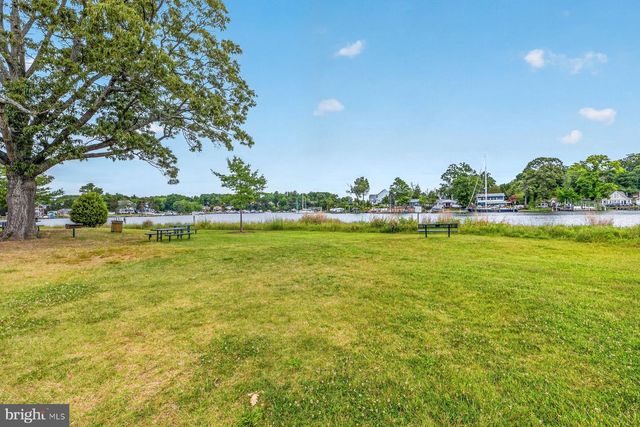 406 SILVER RUN RD, Edgewater, MD 21037