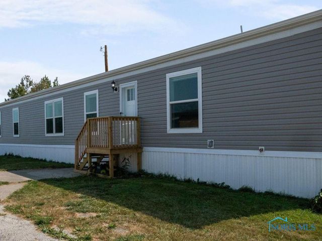 27696 Oregon Road, 120, Perrysburg, OH 43551