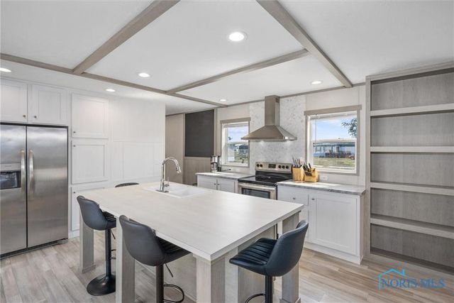 27696 Oregon Road, 120, Perrysburg, OH 43551