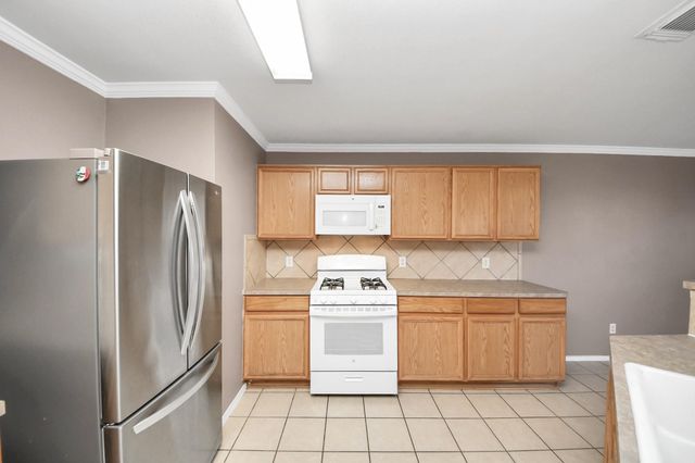 19042 Remington Mill Drive, Houston, TX 77073