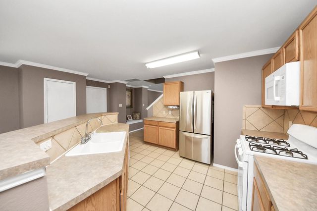 19042 Remington Mill Drive, Houston, TX 77073