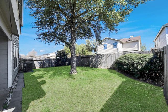 19042 Remington Mill Drive, Houston, TX 77073