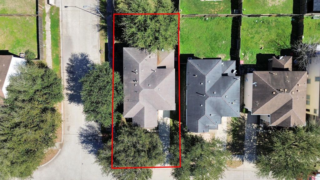 19042 Remington Mill Drive, Houston, TX 77073