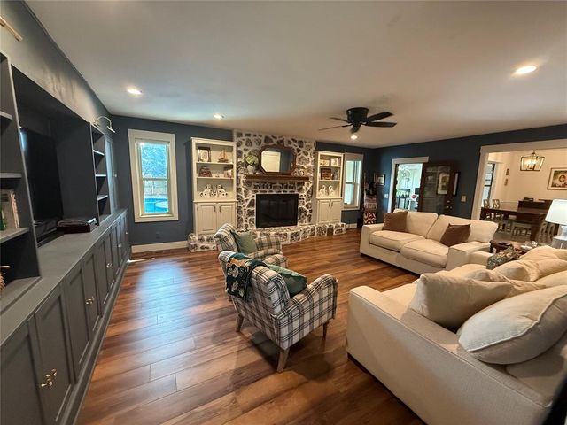 3918 Brookhollow Road, Norman, OK 73072