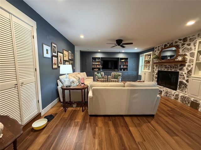 3918 Brookhollow Road, Norman, OK 73072