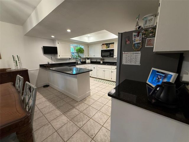 3918 Brookhollow Road, Norman, OK 73072