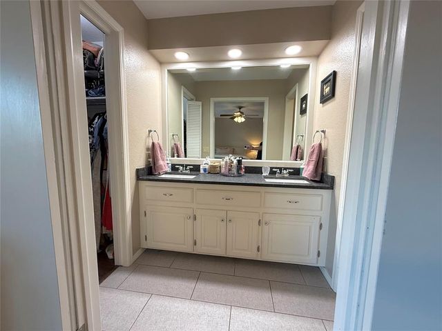 3918 Brookhollow Road, Norman, OK 73072