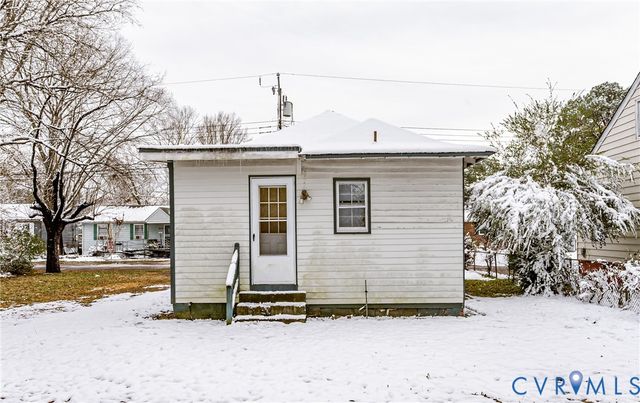 1047 Sussex St, Petersburg, VA 23803