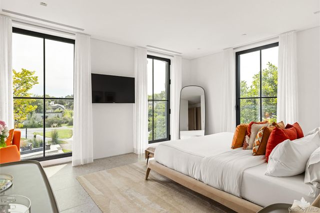 2 "A" W Water Street, Sag Harbor, NY 11963