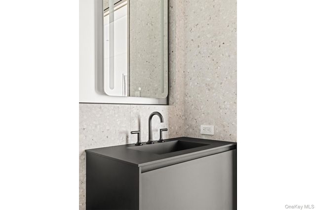 2 "A" W Water Street, Sag Harbor, NY 11963