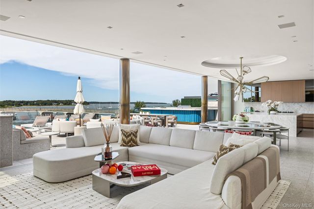 2 "A" W Water Street, Sag Harbor, NY 11963