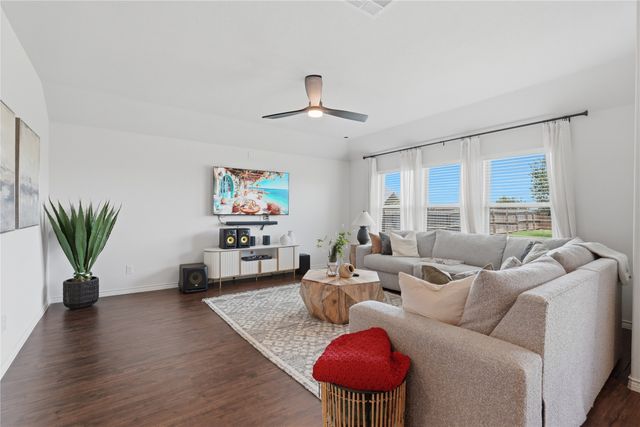 10101 Travis Road, Little Elm, TX 75068