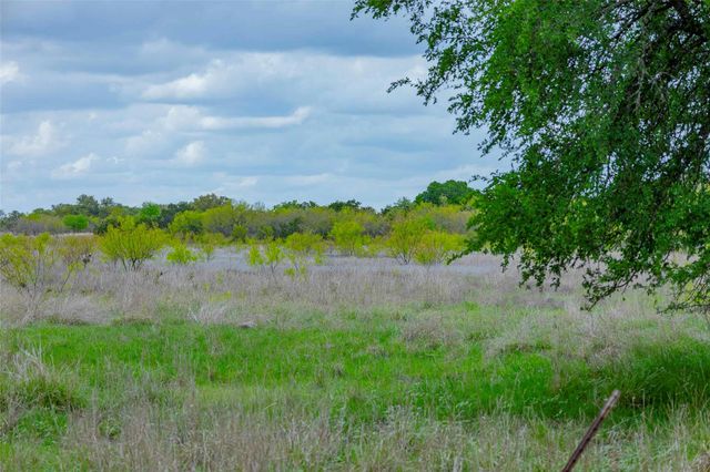 910 Abbey RD, Liberty Hill, TX 78642