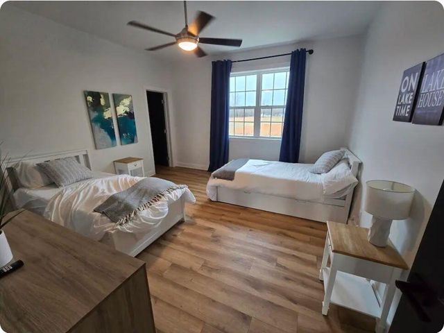 180 Peach Tree Lane, Russell Springs, KY 42642