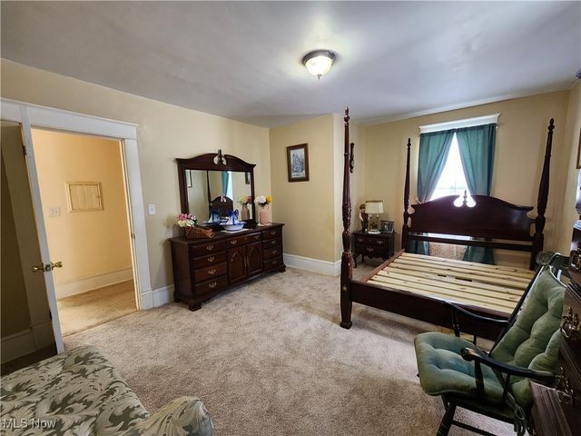 406 W Ohio Avenue, Sebring, OH 44672