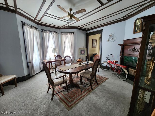 406 W Ohio Avenue, Sebring, OH 44672