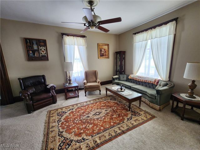 406 W Ohio Avenue, Sebring, OH 44672