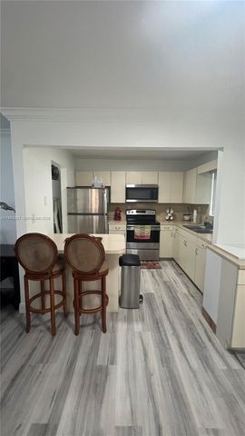 11920 SW 191st Ter, Miami, FL 33177