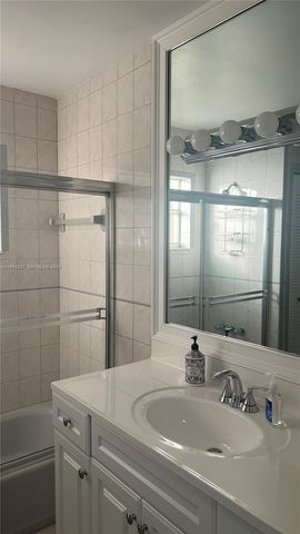 11920 SW 191st Ter, Miami, FL 33177