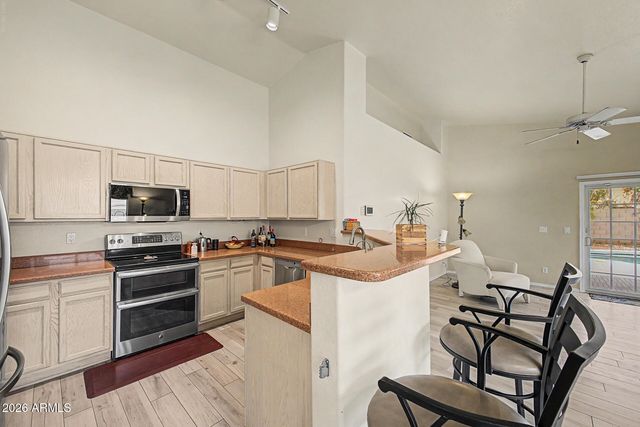 2392 W ROCKROSE Way, Chandler, AZ 85248