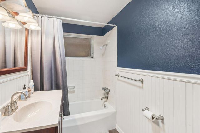 5942 13TH STREET, Zephyrhills, FL 33542