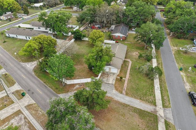 5942 13TH STREET, Zephyrhills, FL 33542