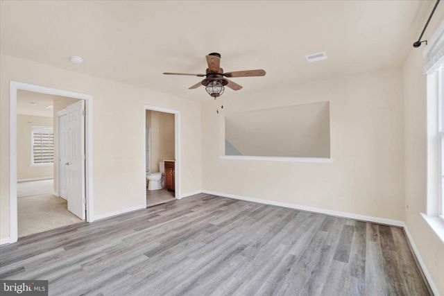 631 THOREAU DR, Mount Joy, PA 17552