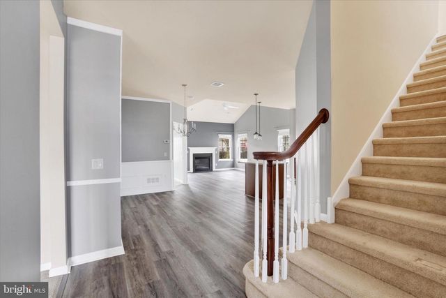 631 THOREAU DR, Mount Joy, PA 17552