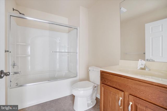 631 THOREAU DR, Mount Joy, PA 17552