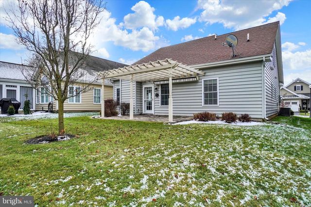 631 THOREAU DR, Mount Joy, PA 17552