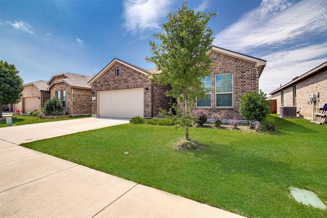 1104 Nicole Way, Fort Worth, TX 76028