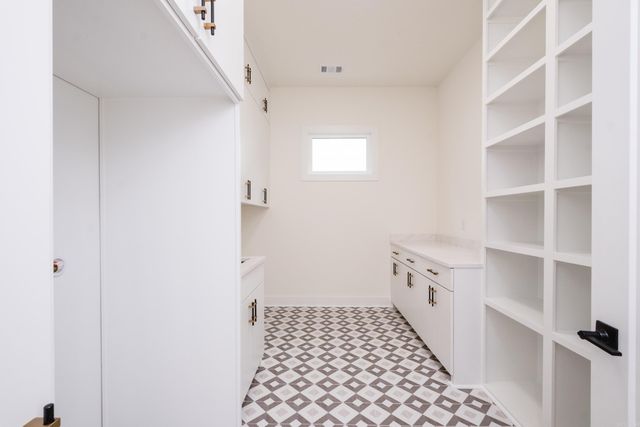 32 Mereville Place, Little Rock, AR 72223