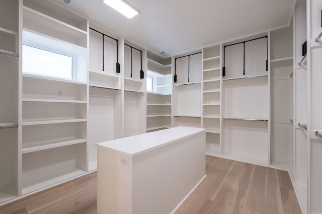 32 Mereville Place, Little Rock, AR 72223