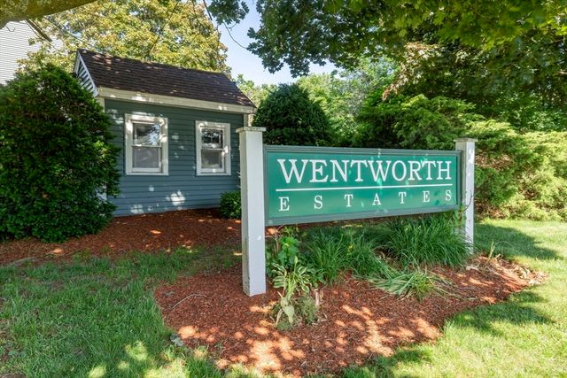 551 Hildreth St 27, Dracut, MA 01826