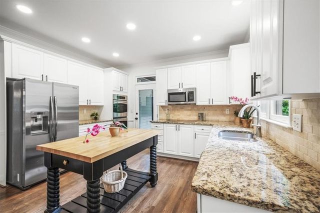 1710 Rising Mist Lane, Cumming, GA 30041