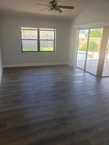 9102 Bedford Drive, Boca Raton, FL 33434