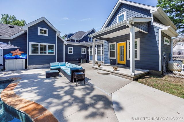 1528 Smysor Drive, Bartlesville, OK 74006