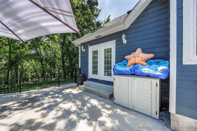 1528 Smysor Drive, Bartlesville, OK 74006