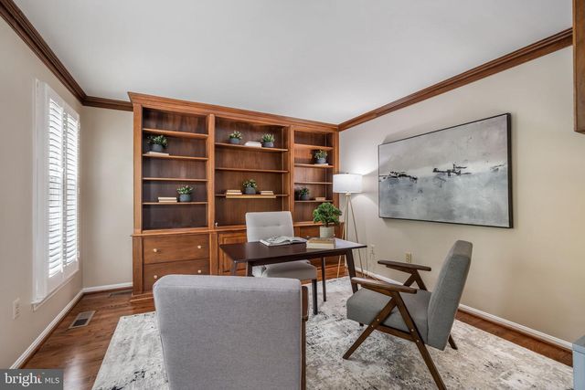 4031 ELLICOTT ST, Alexandria, VA 22304