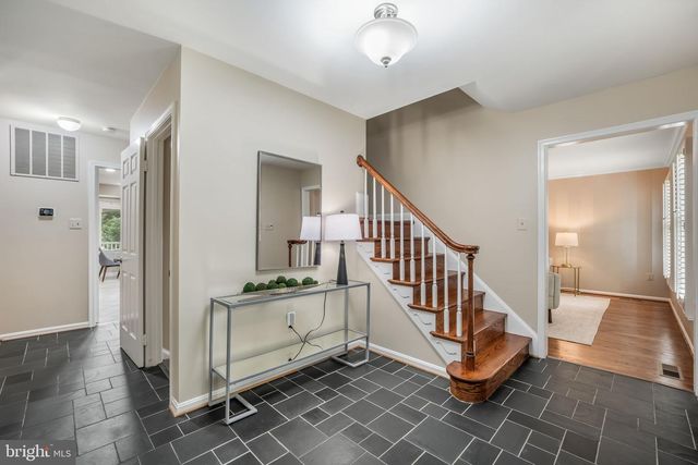 4031 ELLICOTT ST, Alexandria, VA 22304