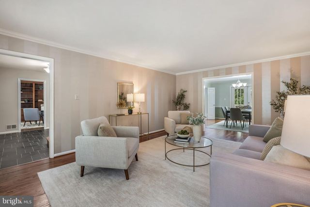 4031 ELLICOTT ST, Alexandria, VA 22304