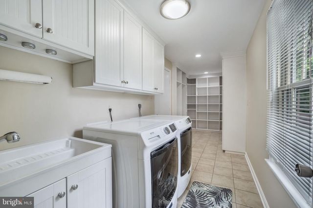4031 ELLICOTT ST, Alexandria, VA 22304