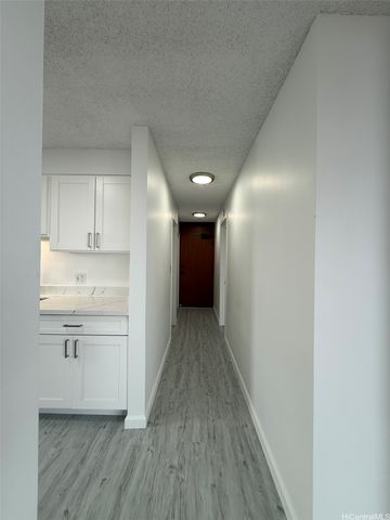 2600 Pualani Way 2005, Honolulu, HI 96815