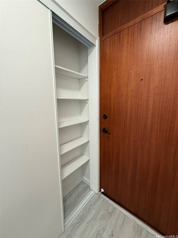 2600 Pualani Way 2005, Honolulu, HI 96815