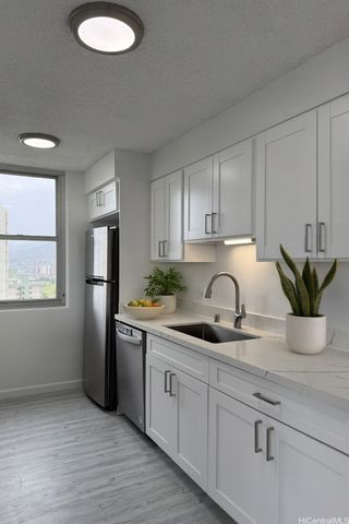 2600 Pualani Way 2005, Honolulu, HI 96815