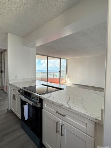 2600 Pualani Way 2005, Honolulu, HI 96815