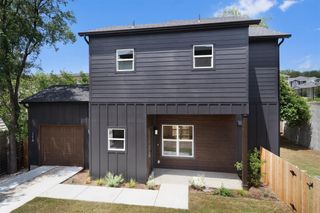 5304 Samuel Huston Ave B, Austin, TX 78721