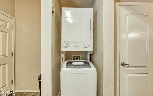 14300 Gil Reyes Drive C, El Paso, TX 79938