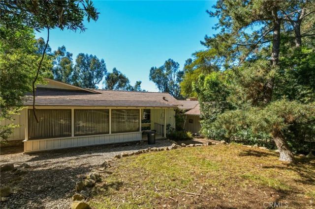 14 Johns Canyon Road, Rolling Hills, CA 90274